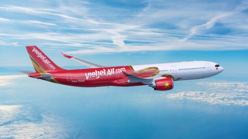 Vietjet Secures Landmark Deal: Orders 20 A330neo Widebodies from Airbus at Singapore Airshow